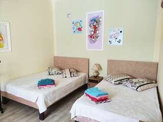 Гостевой дом Лада Поповка Улучшенный семейный номер-3