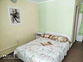 Гостевой дом Лада Поповка Трехместный номер «Комфорт» с душем-4